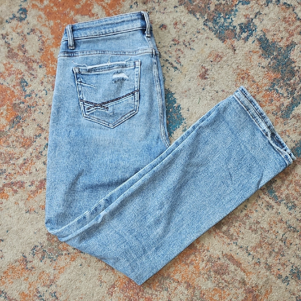 Brand New! Worn Once! BKE Classic Blue Denim Jeans
